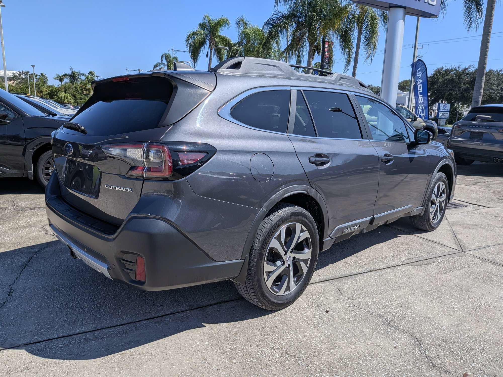 Used 2021 Subaru Outback Limited w/ Popular Package #2 AWD/4WD image 5