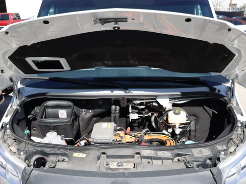 Used 2024 Mercedes-Benz eSprinter 170 Cargo image 37