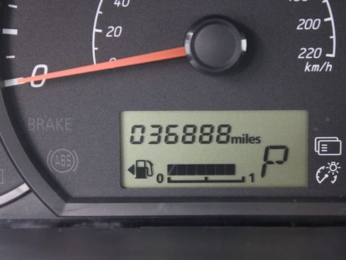 Used 2024 Mitsubishi Mirage ES FWD image 11