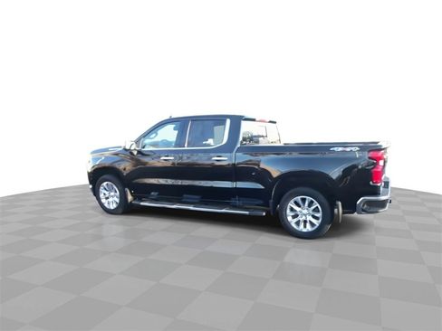Used 2021 Chevrolet Silverado 1500 LTZ image 6