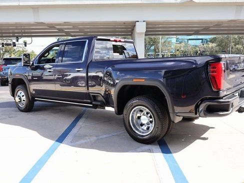 New 2026 GMC Sierra 3500 Denali Ultimate image 4