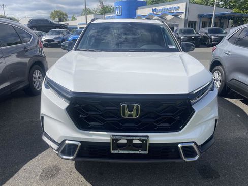 Used 2023 Honda CR-V Sport Touring image 2