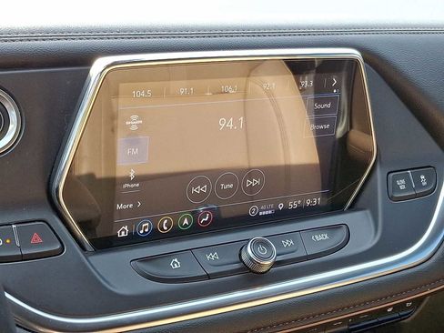 Used 2022 Chevrolet Blazer Premier w/ Enhanced Convenience Package image 19