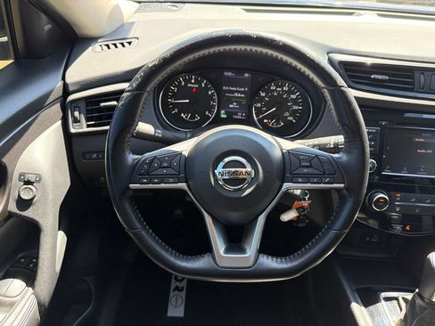 Used 2020 Nissan Rogue S w/ Special Edition Package AWD/4WD image 23