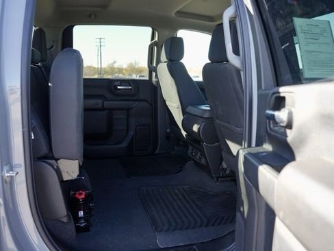 Used 2024 Chevrolet Silverado 2500 Custom w/ Custom Convenience Package image 28