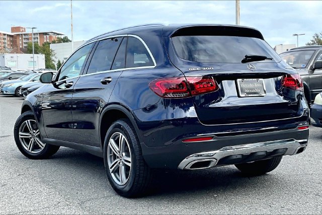 Used 2021 Mercedes-Benz GLC 300 4MATIC image 10
