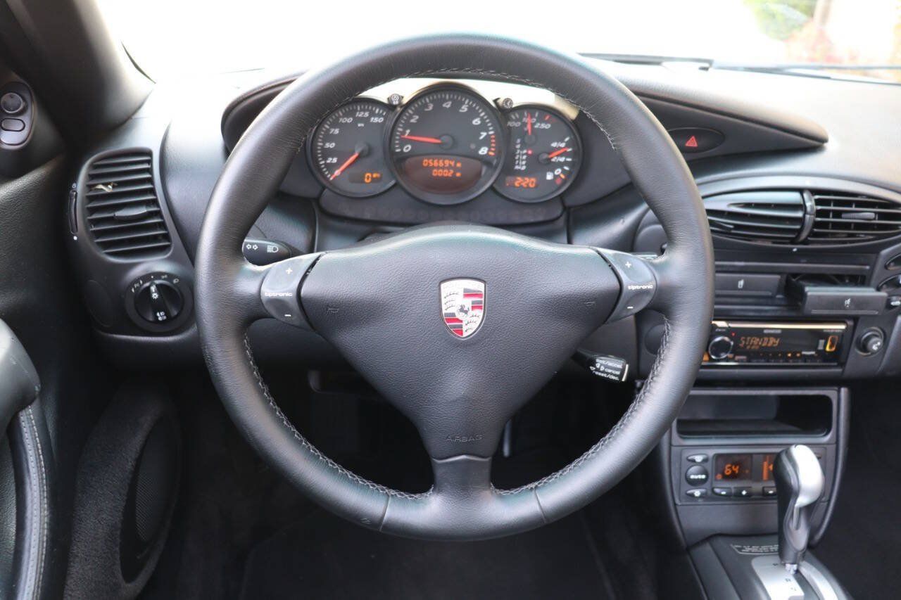 Used 2002 Porsche Boxster RWD image 31
