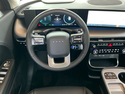 New 2026 Hyundai Ioniq 9 SEL image 14