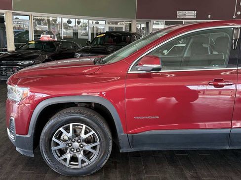 Used 2020 GMC Acadia SLE image 8