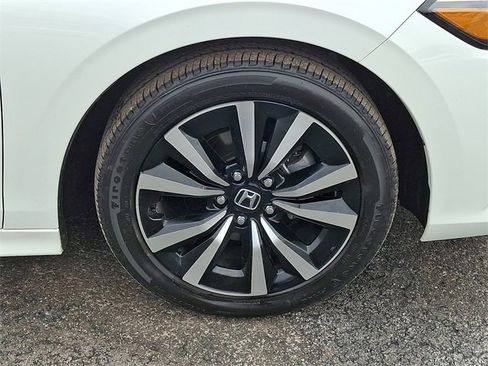 Used 2023 Honda Civic EX image 8