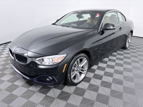 Used 2016 BMW 428i xDrive Convertible image 3