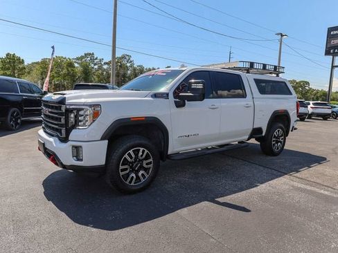 Used 2022 GMC Sierra 2500 AT4 AWD/4WD image 4