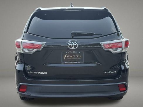 Used 2015 Toyota Highlander XLE image 4