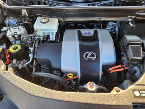 Used 2020 Lexus RX 450h AWD w/ Premium Package image 43