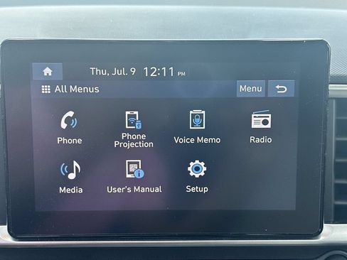 Used 2025 Hyundai Venue SEL FWD image 26