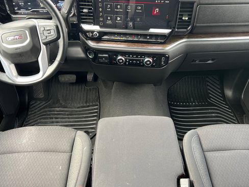 Used 2023 GMC Sierra 1500 Elevation image 14