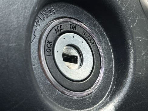 Used 2023 Toyota RAV4 LE FWD image 19