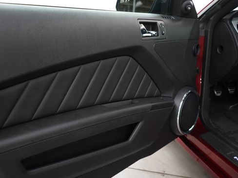 Used 2014 Ford Mustang GT w/ V8 Black Appearance Package image 29