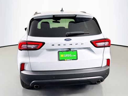 Used 2025 Ford Escape ST-Line w/ Tech Pack #1 FWD image 8
