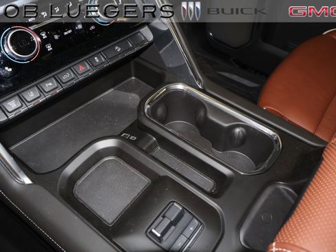 Used 2024 GMC Sierra 2500 Denali Ultimate image 28