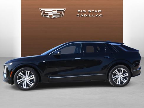 Certified 2024 Cadillac Lyriq Tech image 2