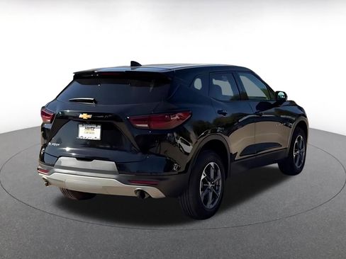 Used 2025 Chevrolet Blazer LT image 14