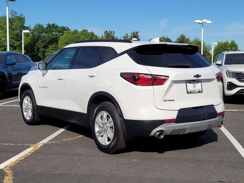 Used 2022 Chevrolet Blazer LT FWD image 8