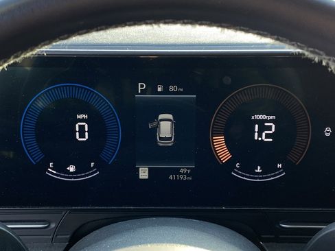 Used 2024 Hyundai Kona SEL image 14