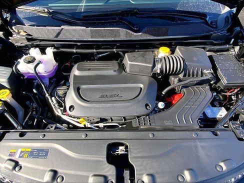 New 2026 Chrysler Voyager LX image 10