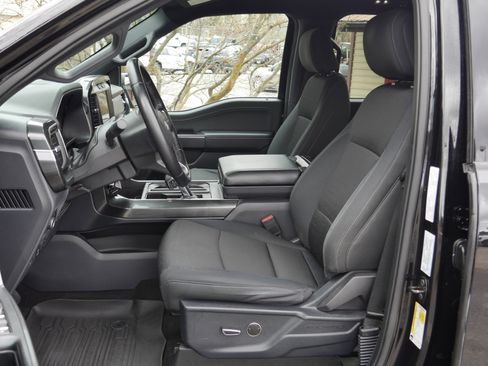 Certified 2021 Ford F150 XLT w/ Equipment Group 301A Mid image 3