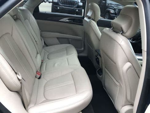 Used 2019 Lincoln MKZ Reserve FWD image 19