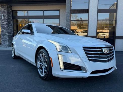 Used 2019 Cadillac CTS Luxury image 3