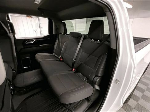 Used 2026 GMC Sierra 1500 SLE w/ X31 Off-Road Package AWD/4WD image 24