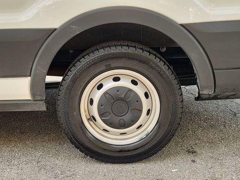 Used 2024 Ford Transit 350 XL image 28