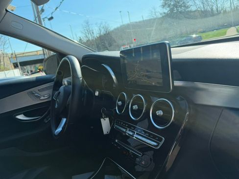 Used 2015 Mercedes-Benz C 300 4MATIC Sedan image 22