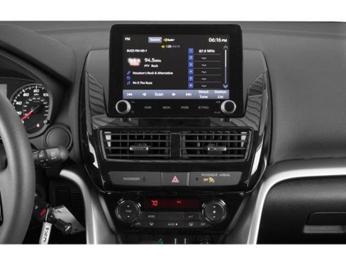 Used 2022 Mitsubishi Eclipse Cross LE AWD/4WD image 10
