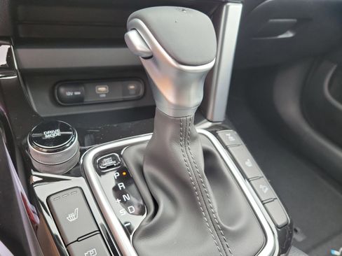 New 2025 Kia Seltos S image 26