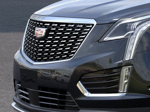 New 2026 Cadillac XT5 Premium Luxury w/ Driver Assist Package AWD/4WD image 13