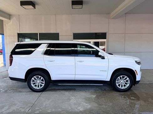 Used 2025 Chevrolet Tahoe LT AWD/4WD image 6
