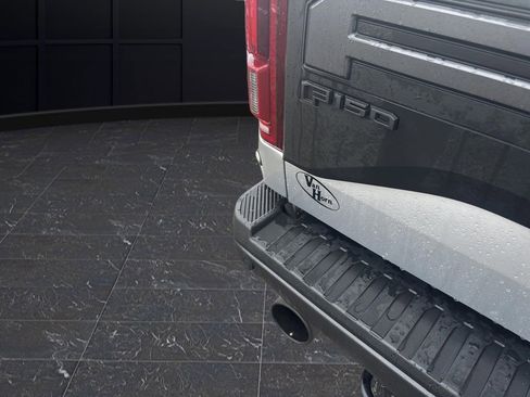 Used 2019 Ford F150 Raptor w/ Equipment Group 802A Luxury image 33