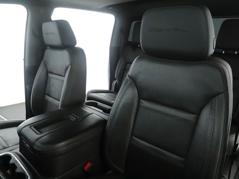 Used 2021 GMC Sierra 1500 Denali w/ Denali Ultimate Package AWD/4WD image 4