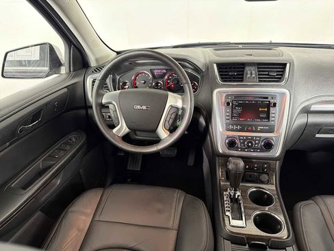 Used 2015 GMC Acadia SLT image 23