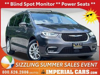 Used 2021 Chrysler Pacifica Touring w/ Cold Weather Group AWD/4WD video 1