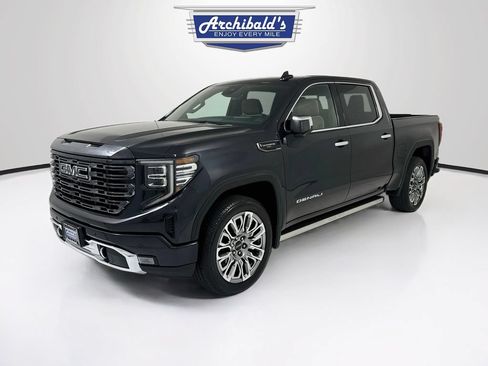 Used 2023 GMC Sierra 1500 Denali Ultimate AWD/4WD image 3