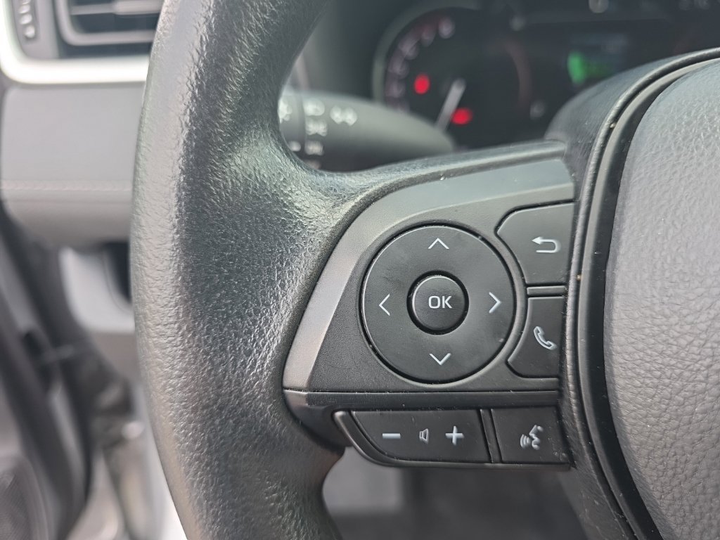 Certified 2024 Toyota RAV4 LE AWD/4WD image 16