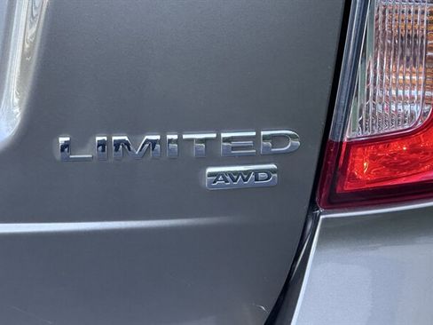 Used 2013 Ford Edge Limited image 8