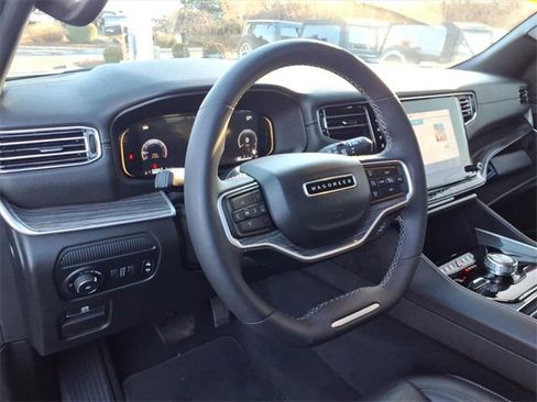 Used 2022 Jeep Wagoneer Series II image 27