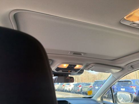 Used 2026 Subaru Crosstrek 2.0i Premium image 13