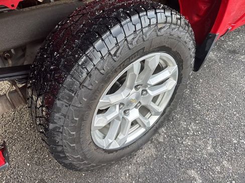 Used 2022 Chevrolet Silverado 1500 LT image 7