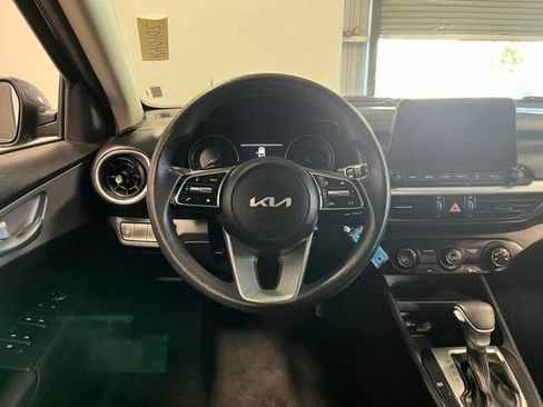 Used 2024 Kia Forte LXS FWD image 21